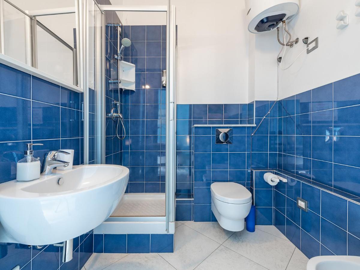 Thanit Rooms Cagliari Exteriör bild