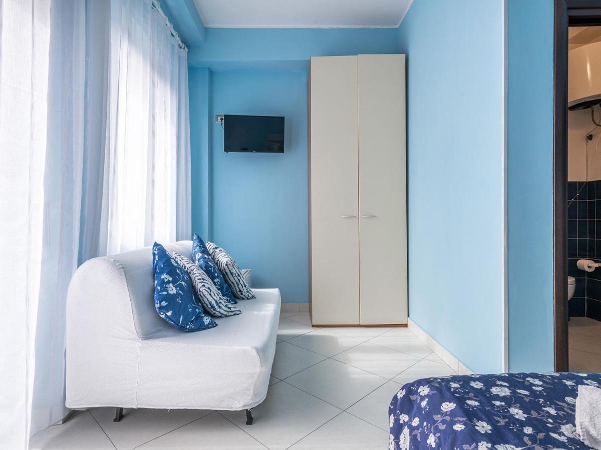 Thanit Rooms Cagliari Exteriör bild