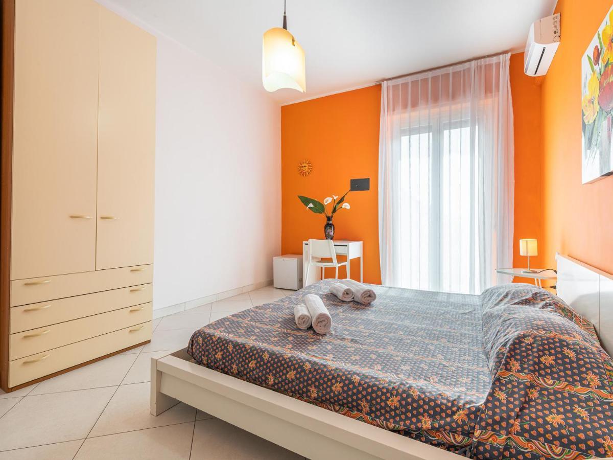 Thanit Rooms Cagliari Exteriör bild