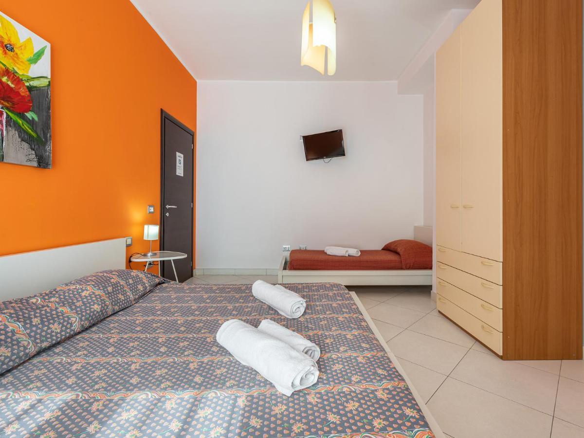 Thanit Rooms Cagliari Exteriör bild
