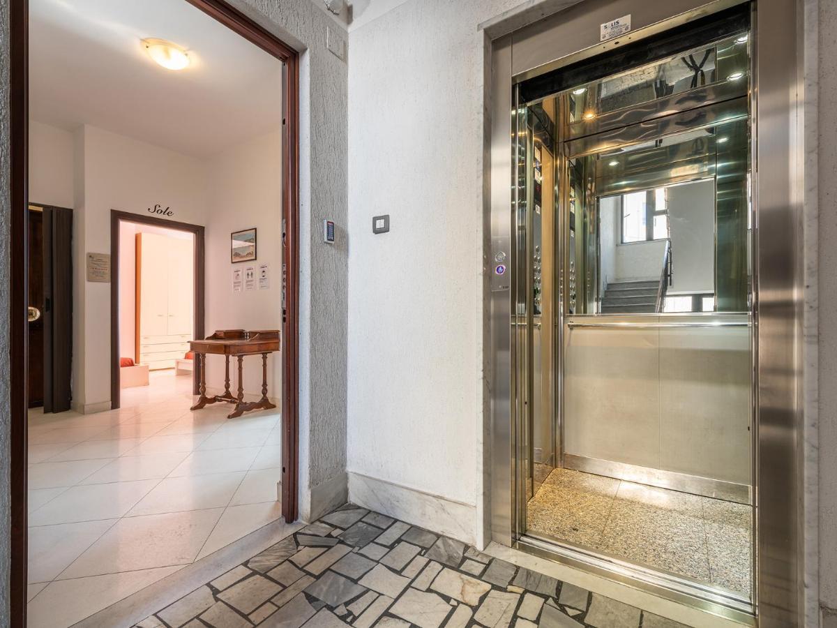 Thanit Rooms Cagliari Exteriör bild
